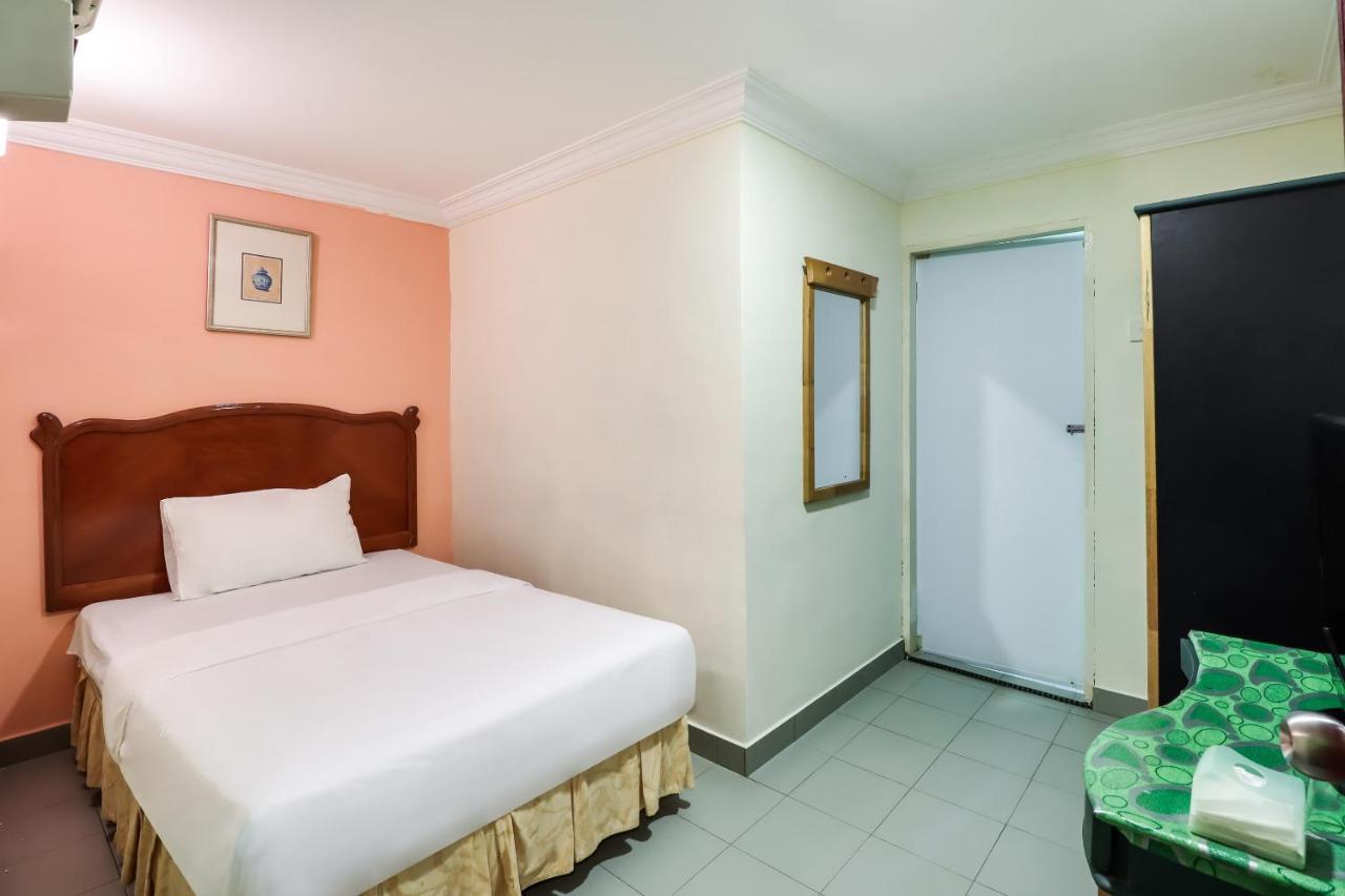 Oyo 89584 Hotel Sahara Kuala Kubu Bharu Ngoại thất bức ảnh