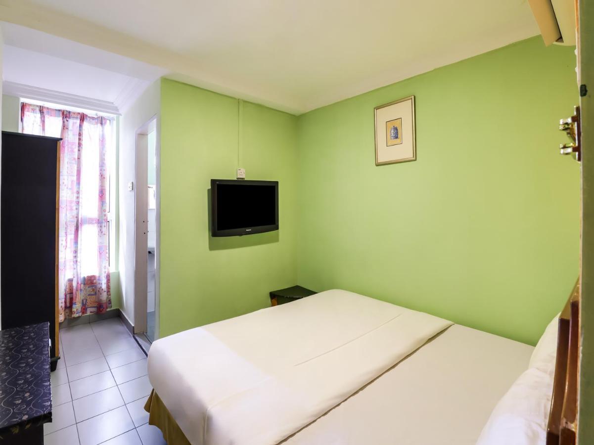 Oyo 89584 Hotel Sahara Kuala Kubu Bharu Ngoại thất bức ảnh